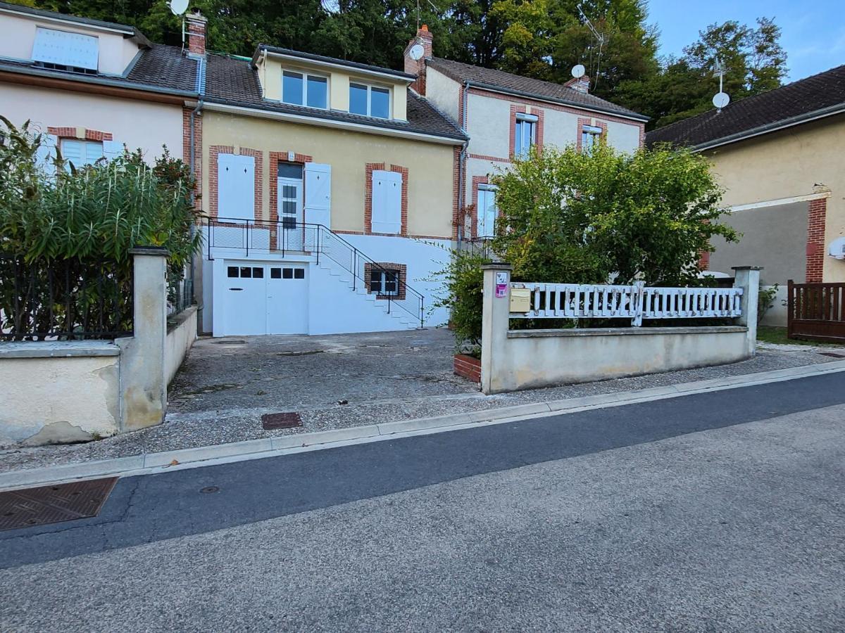 Maison Face A L'Abbaye D'Hautvillers - 2 Bedrooms 2 Bathrooms, Parking ภายนอก รูปภาพ