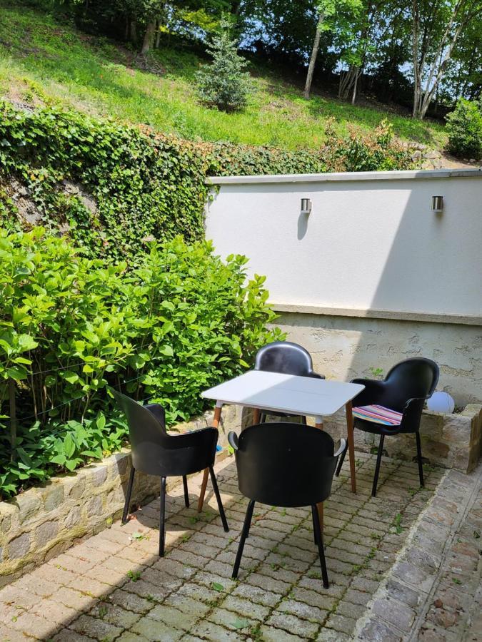 Maison Face A L'Abbaye D'Hautvillers - 2 Bedrooms 2 Bathrooms, Parking ภายนอก รูปภาพ